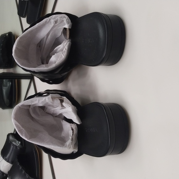 VINCE ZOFI MAFALDA BLACK LEATHER SLIDE SANDALS SIZE 9.5 MED - Picture 5 of 7